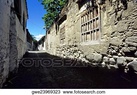 Stock Image - Empty alley way. Fotosearch