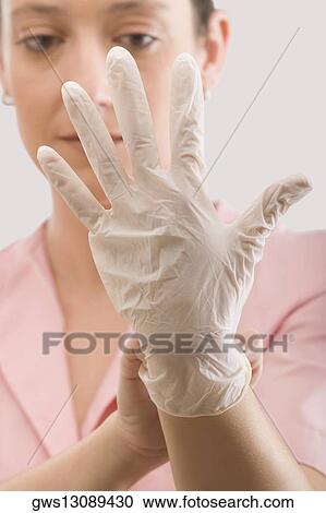 surgical gloves nurse