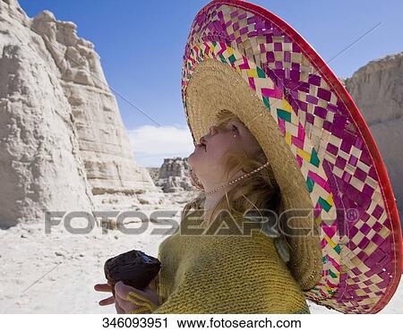 Side profile of a baby girl wearing a sunhat and looking up View Large Photo Image Stock Image - Side profile of a baby girl wearing a sunhat and looking up. Fotosearch