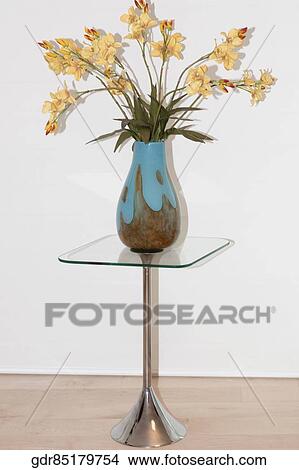 Flower vase on a stand View Large Photo Image Picture - Flower vase on a stand. Fotosearch