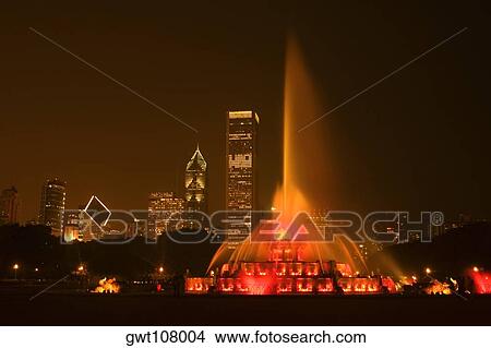 Water fountain lit up at night, Clarence Buckingham Fountain, Chicago, Illinois, USA View Large Photo Image Picture - Water fountain lit up at night, Clarence Buckingham Fountain, Chicago, Illinois, USA. Fotosearch