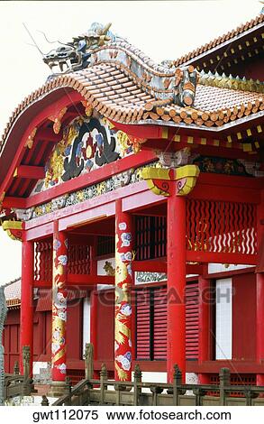 低い 角度 眺め の A 城 首里 城 那覇 沖縄 日本 ストックフォト 写真素材 Gwt1175 Fotosearch