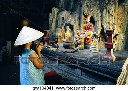 Stock Image - Cave temple, Marble Mountain, Danag, Vietnam. Fotosearch