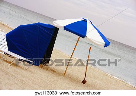 beach umbrella tent