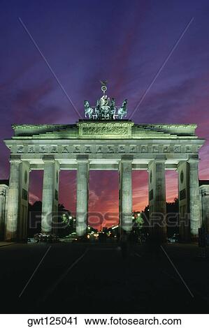 Building lit up at night, Quadriga Statue, Brandenburg Gate, Berlin, Germany View Large Photo Image Stock Image - Building lit up at night, Quadriga Statue, Brandenburg Gate, Berlin, Germany. Fotosearch