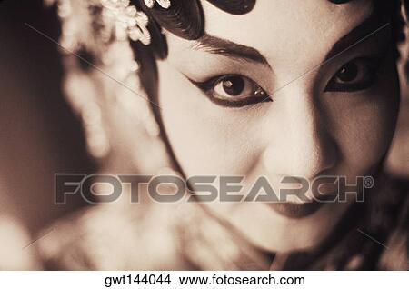 Picture - Portrait of a Chinese opera performer, Singapore. Fotosearch