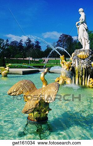 Statues in a fountain, Het Look Palace, Apeldoorn, Netherlands View Large Photo Image Picture - Statues in a fountain, Het Look Palace, Apeldoorn, Netherlands. Fotosearch