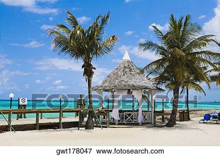 Beach Hut On The Cable Nau Bahamas Stock Photo Cable Beach Nau Bahamas