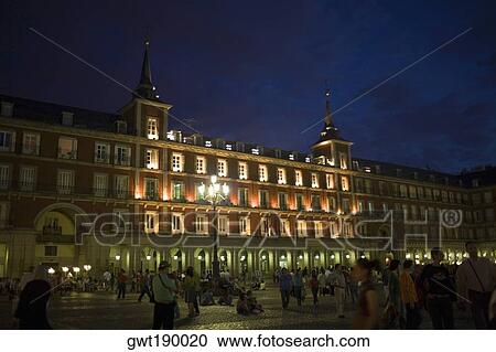 Plaza lit up at night, Plaza Mayor, Madrid, Spain View Large Photo Image Stock Image - Plaza lit up at night, Plaza Mayor, Madrid, Spain. Fotosearch