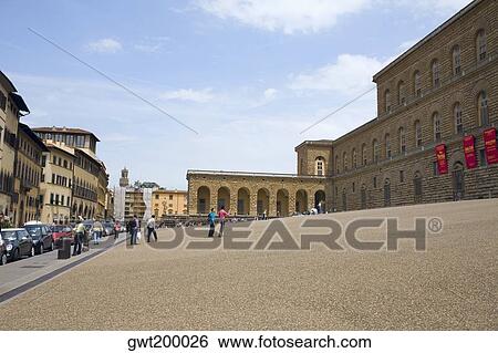 Tourists in front of a palace, Palazzo Pitti, Florence, Italy View Large Photo Image Stock Photograph - Tourists in front of a palace, Palazzo Pitti, Florence, Italy. Fotosearch