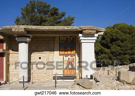 Old ruins of a palace, Knossos, Crete, Greece View Large Photo Image Stock Photograph - Old ruins of a palace, Knossos, Crete, Greece. Fotosearch