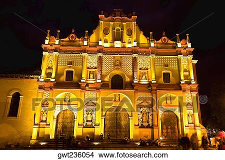 Picture - Facade of a cathedral, San Cristobal, San Cristobal De Las Casas, Chiapas, Mexico. Fotosearch