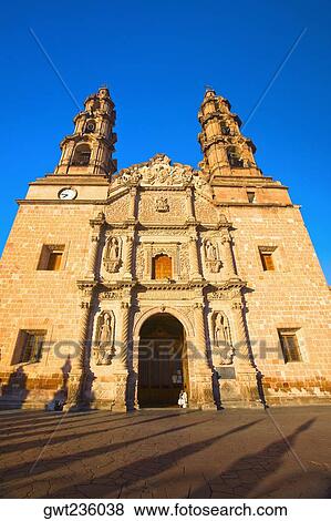 Stock Photo - Low angle view of a cathedral, Catedral De Aguascalientes, Aguascalientes, Mexico. Fotosearch