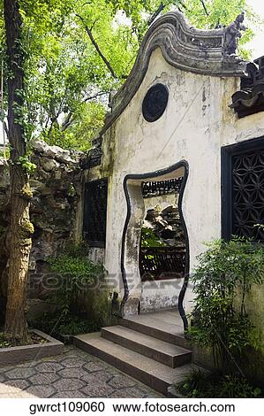 Entrance of a garden, Yu Yuan Gardens, Shanghai, China View Large Photo Image Stock Image - Entrance of a garden, Yu Yuan Gardens, Shanghai, China. Fotosearch
