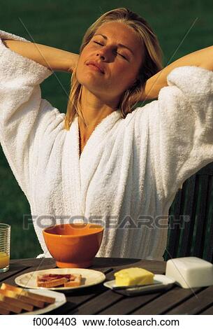Stock Image - exterior, open air, people, woman, women, breakfast. Fotosearch