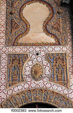 Stock Image - islamic art, Syria, Middle East, architecture detail, architectural detail, engraving, sculpture. Fotosearch