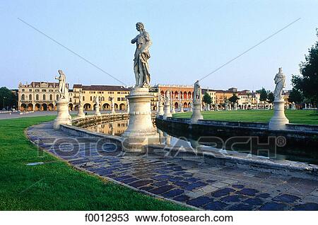 Stock Image - Italy, Europe, exterior, open air, travel, travel horizontal, Venetia. Fotosearch