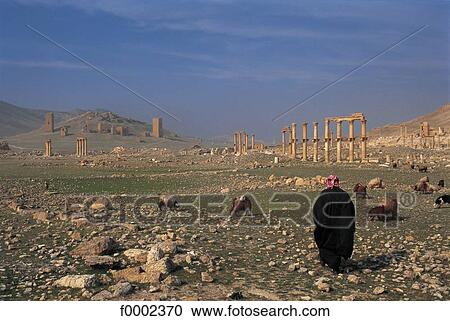 Stock Image - vestige, ruin, antiquity, Syria, Middle East, archeological site, archaeological site. Fotosearch