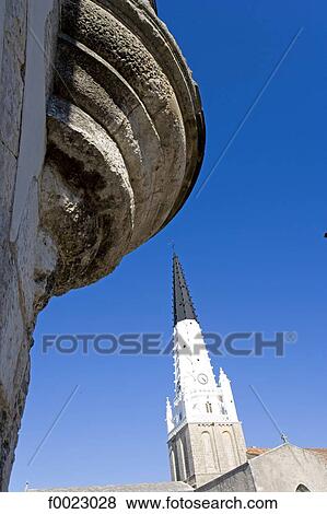 Stock Photo - France, Poitou Charentes, Re Island, Ars-en-Ré, belfry. Fotosearch