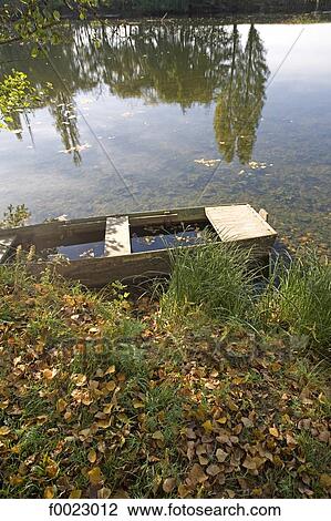 France, Touraine, Yseures-sur-Creuse, boat View Large Photo Image Stock Image - France, Touraine, Yseures-sur-Creuse, boat. Fotosearch