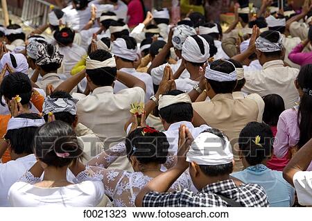 Indonesia, Bali, Klungkung, Kori Agung Tankash temple, Saraswati festival View Large Photo Image Stock Image - Indonesia, Bali, Klungkung, Kori Agung Tankash temple, Saraswati festival. Fotosearch