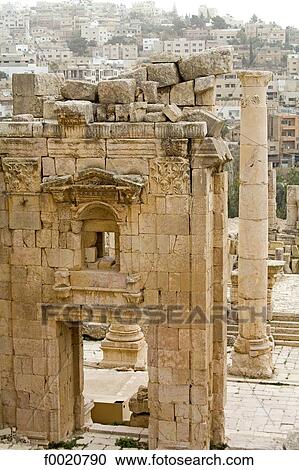Stock Image - Jordan, Jerash, the colonnade. Fotosearch