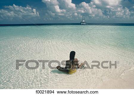 Maldives, model View Large Photo Image Picture - Maldives, model. Fotosearch