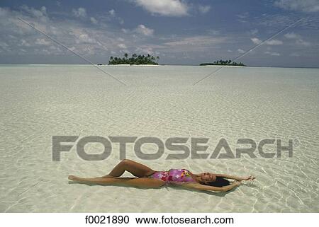 Maldives, model View Large Photo Image Stock Image - Maldives, model. Fotosearch