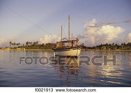 Maldives, model View Large Photo Image Stock Image - Maldives, model. Fotosearch