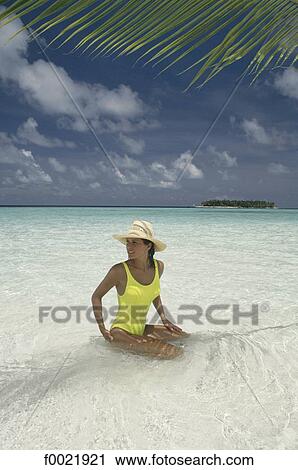 Maldives, model View Large Photo Image Stock Image - Maldives, model. Fotosearch