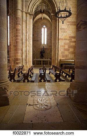 Portugal, Algarve, Silves, inside the cathedral View Large Photo Image Stock Image - Portugal, Algarve, Silves, inside the cathedral. Fotosearch