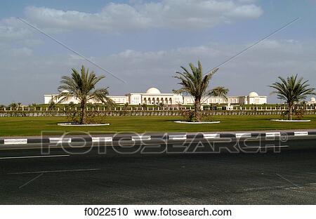 United Arab Emirates, Sharjah, university View Large Photo Image Stock Image - United Arab Emirates, Sharjah, university. Fotosearch