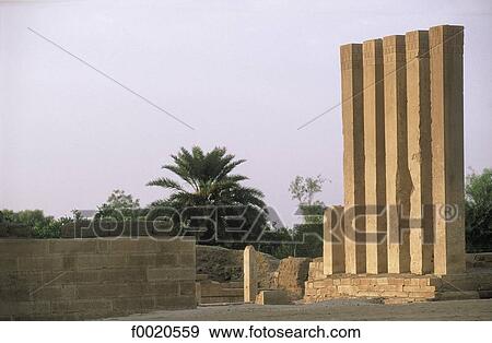 Yemen, Marib, Moon Temple View Large Photo Image Stock Photo - Yemen, Marib, Moon Temple. Fotosearch