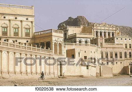 Stock Photo - Yemen, Tarim, Saïd Omar Sheikh al Kaf Palace. Fotosearch