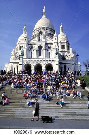 Stock Photograph - France, Paris, Montmartre, basilica of the Sacré-Coeur. Fotosearch