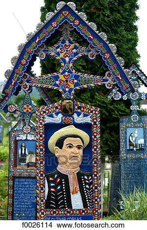 Picture - Romania, Maramures, Sapanta, the "merry cemetery", carved grave. Fotosearch