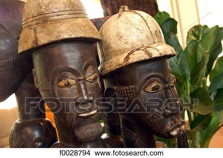 Picture - Senegal, handicrafts, wooden statues. Fotosearch