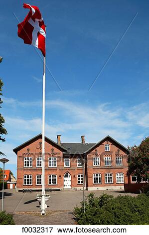 Danemark, Aero island, plage d'Aeroskobing, flag. View Large Photo Image Stock Photo - Danemark, Aero island, plage d'Aeroskobing, flag.. Fotosearch