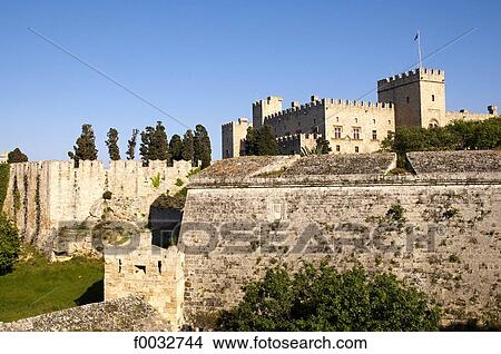 Picture - Greece, Rhodes, palace of the grand masters. Fotosearch
