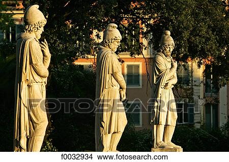 Italy, Roma, piazza del popolo, statues View Large Photo Image Picture - Italy, Roma, piazza del popolo, statues. Fotosearch