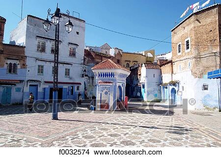 Picture - Morocco, Chefchaouen, medina. Fotosearch