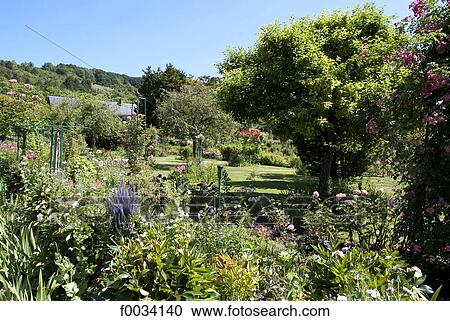 France, Normandy, Giverny, gardens of Claude Monet View Large Photo Image Stock Image - France, Normandy, Giverny, gardens of Claude Monet. Fotosearch