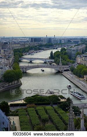 France, Paris (75), Ile de France, pont de la tournelle and pont de l'archeveche View Large Photo Image Picture - France, Paris (75), Ile de France, pont de la tournelle and pont de l'archeveche. Fotosearch
