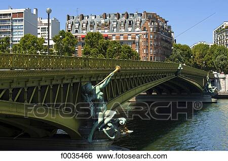 France, Paris (75), Ile de France, pont Mirabeau View Large Photo Image Stock Photograph - France, Paris (75), Ile de France, pont Mirabeau. Fotosearch