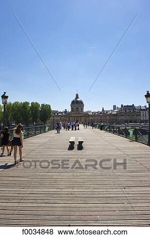 France, Paris, le pont des arts View Large Photo Image Stock Photo - France, Paris, le pont des arts. Fotosearch