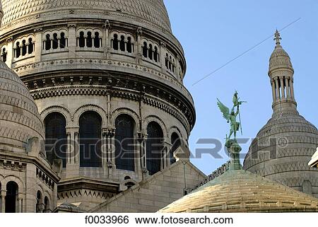 Stock Photograph - France, Paris, Montmartre, basilique du sacré cœur. Fotosearch