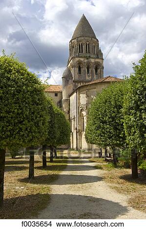 Picture - France, Poitou Charentes, Saintes, abbaye aux dames. Fotosearch