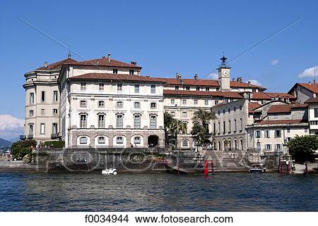 Picture - Italy, Piedmont, lake Maggiore, isola dei pescatori (isola superiore). Fotosearch