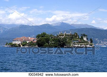 Stock Image - Italy, Piedmont, lake Maggiore, Isola Bella. Fotosearch