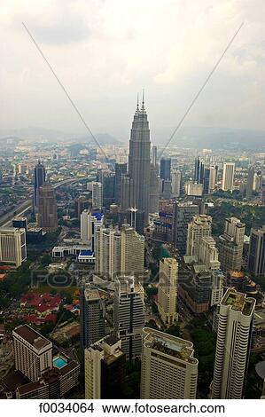 Malaysia, Kuala Lumpur, Petronas towers View Large Photo Image Picture - Malaysia, Kuala Lumpur, Petronas towers. Fotosearch